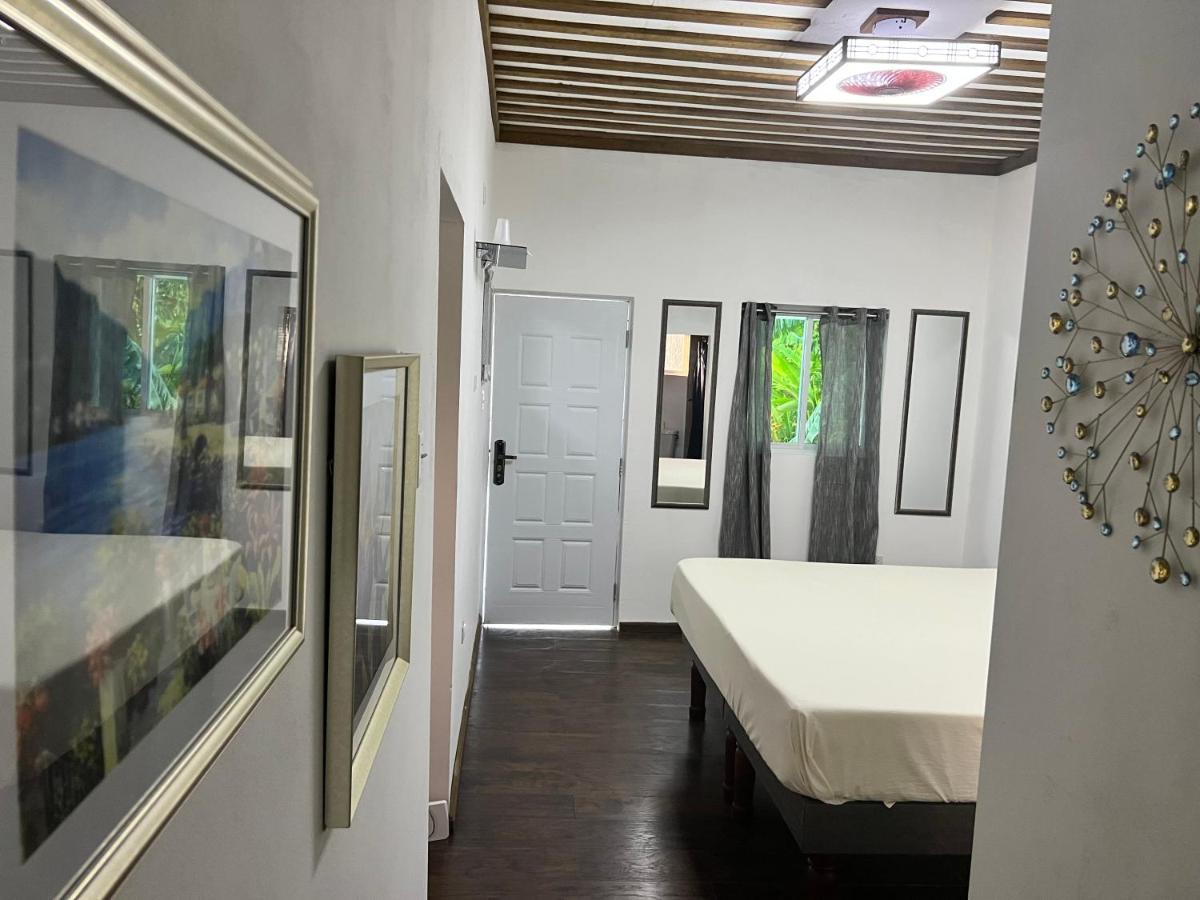 Jamaica Colors Hotel And Eco-Retreat Порт Антонио Екстериор снимка