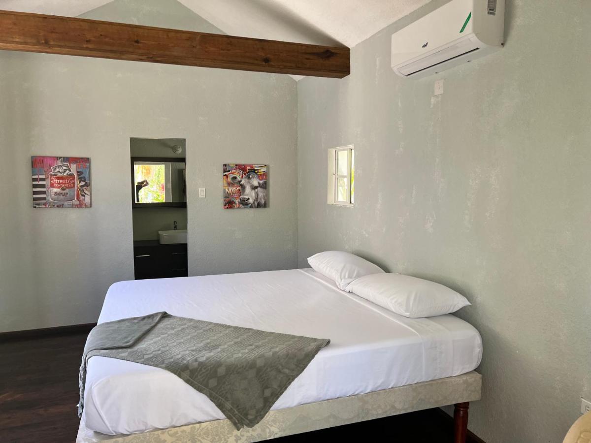 Jamaica Colors Hotel And Eco-Retreat Порт Антонио Екстериор снимка