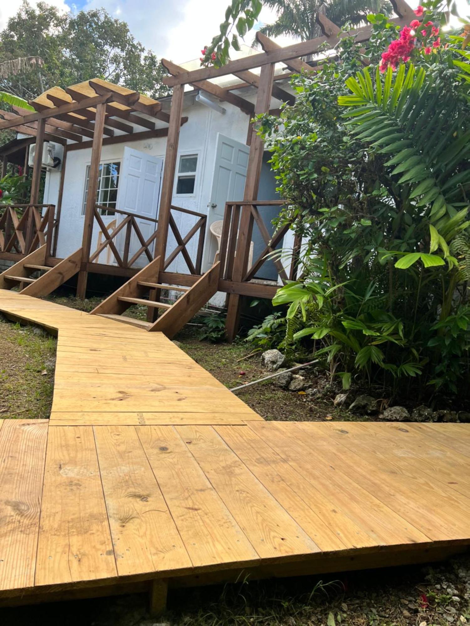 Jamaica Colors Hotel And Eco-Retreat Порт Антонио Екстериор снимка